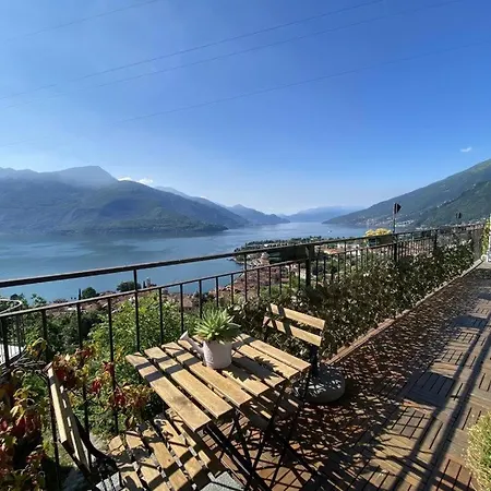 La Rondine Semesterbostad *