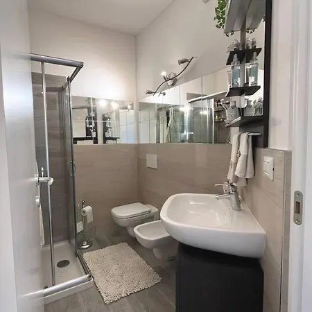 La Rondine * Gravedona